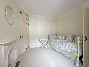 Photo 5- click for photo gallery